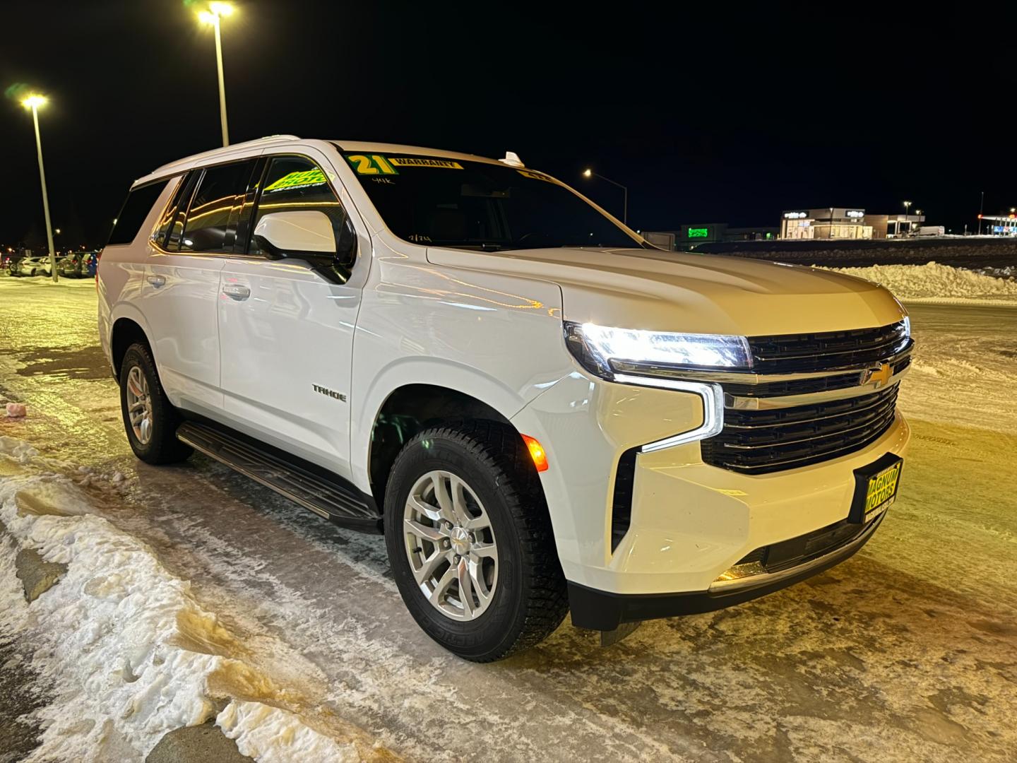 2021 White /Black Chevrolet Tahoe LT (1GNSKNKD5MR) with an 5.3L V8 Gasoline engine, located at 1960 Industrial Drive, Wasilla, 99654, (907) 274-2277, 61.573475, -149.400146 - Photo#7